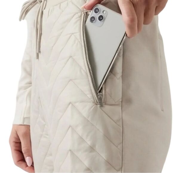 Athleta Solstice Jogger Pants Quilted Abalone Beige Size 10 NWOT NWD - Picture 5 of 10